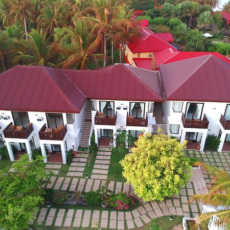 Puerto Del Sol Beach Resort And Hotel Club Bolinao Pangasinan Esterno foto