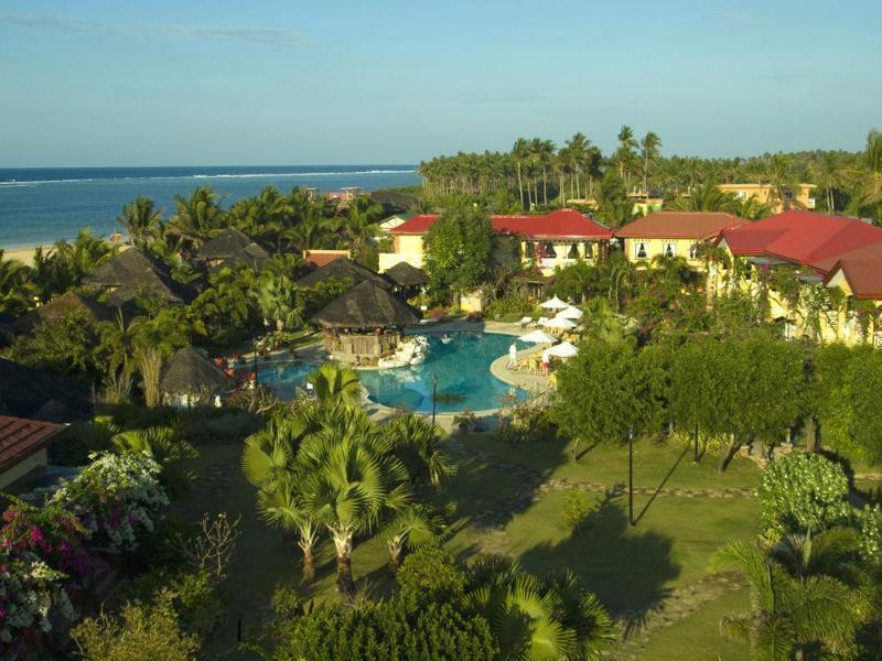 Puerto Del Sol Beach Resort And Hotel Club Bolinao Pangasinan Esterno foto