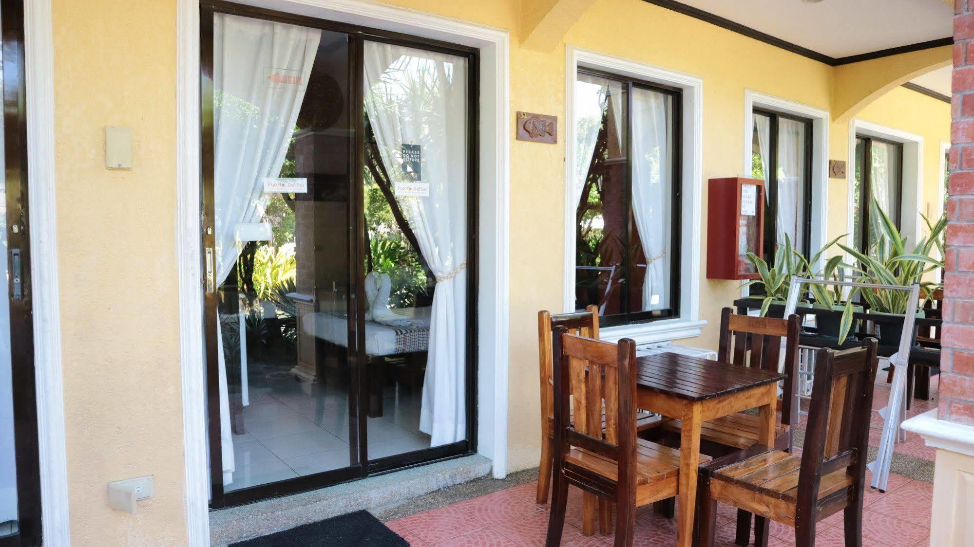 Puerto Del Sol Beach Resort And Hotel Club Bolinao Pangasinan Esterno foto