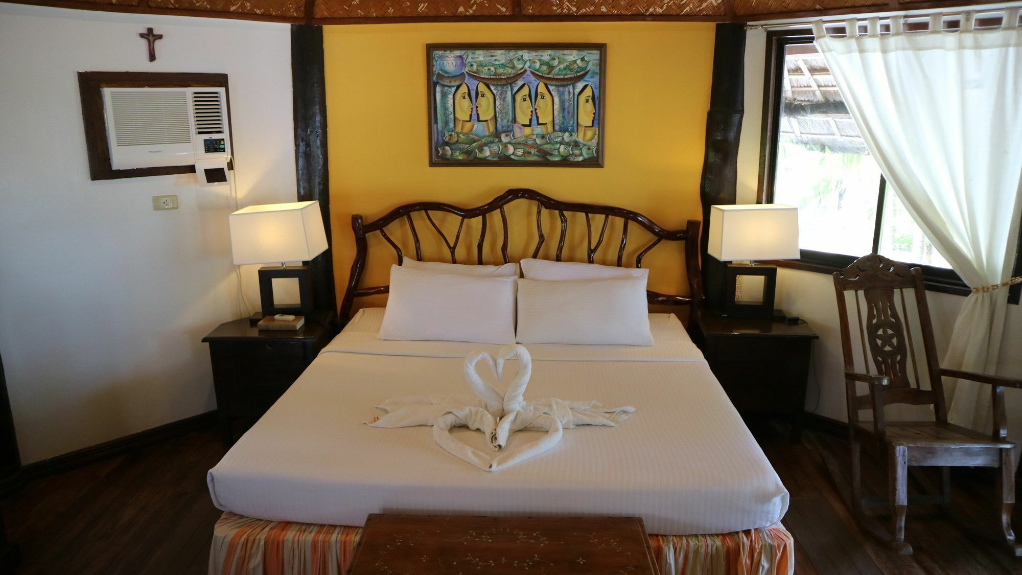 Puerto Del Sol Beach Resort And Hotel Club Bolinao Pangasinan Esterno foto