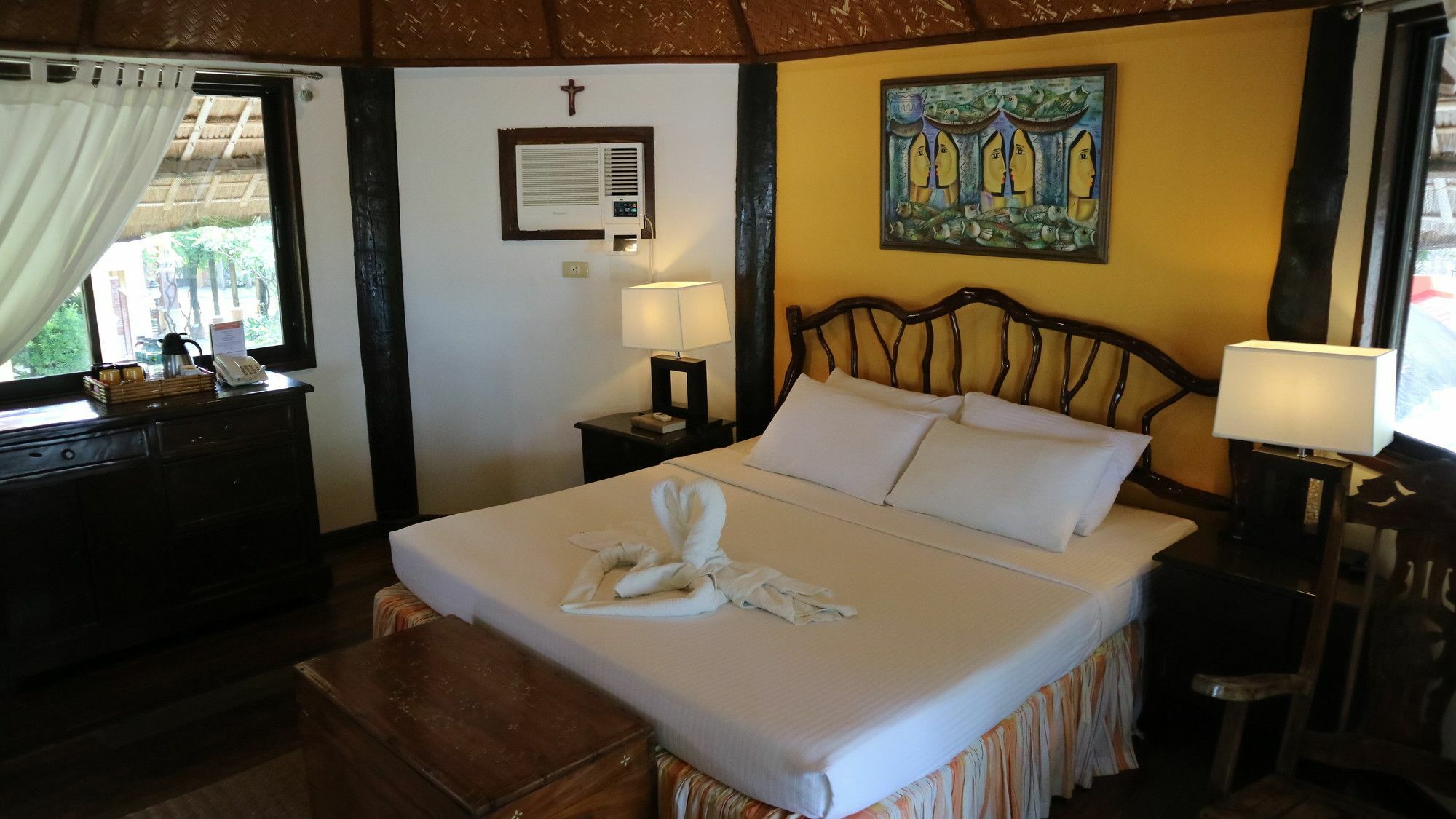 Puerto Del Sol Beach Resort And Hotel Club Bolinao Pangasinan Esterno foto